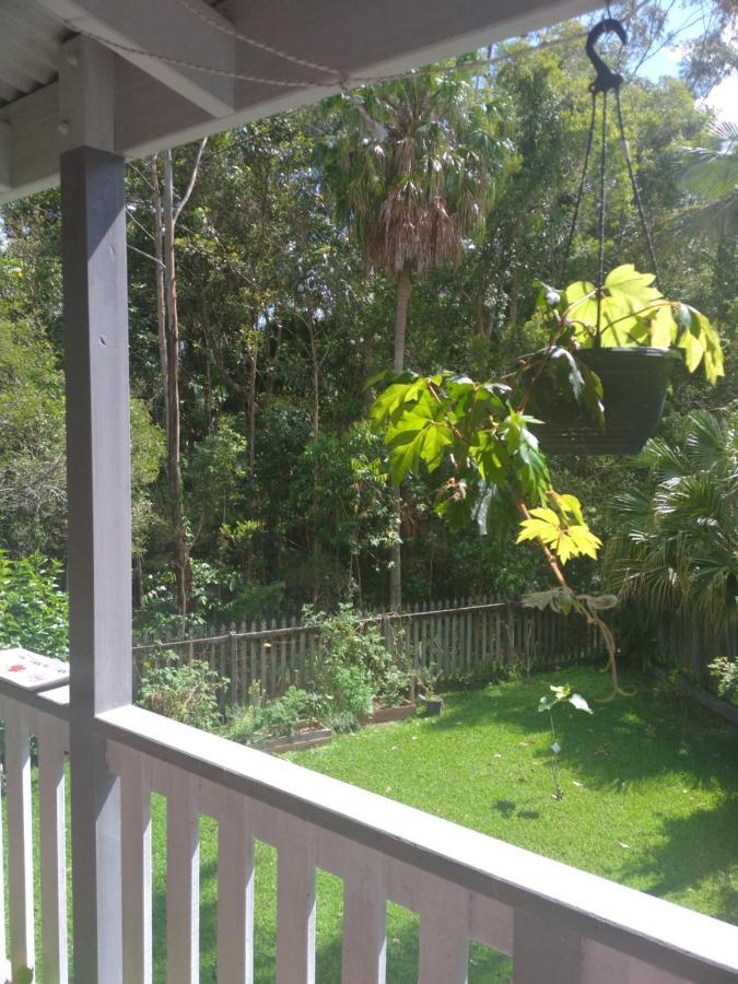 Near To Everything Yet In A Rainforest Setting Tewantin Exteriör bild